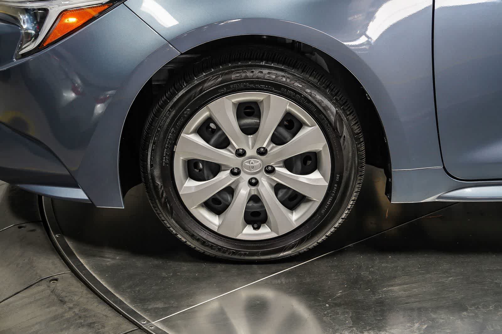 Certified 2026 Toyota Corolla LE FWD image 9