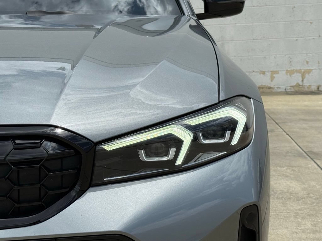 Used 2023 BMW M340i w/ Driving Assistance Package RWD image 5