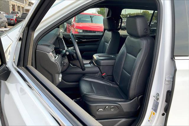 Used 2024 GMC Yukon Denali image 18