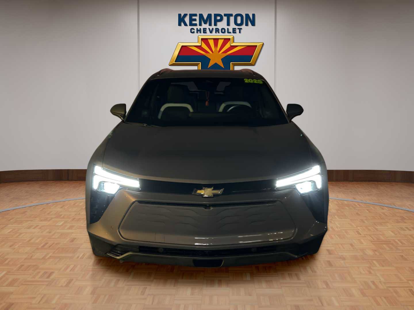 Used 2025 Chevrolet Blazer EV LT w/ Super Cruise Package image 1