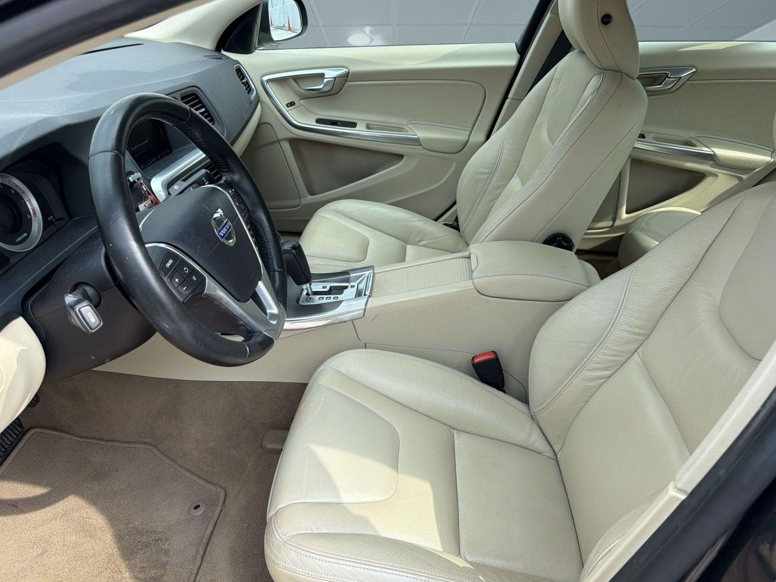 Used 2012 Volvo S60 T5 FWD image 5