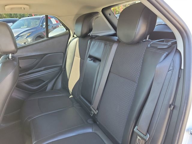 Used 2020 Buick Encore Preferred w/ Safety Package image 12