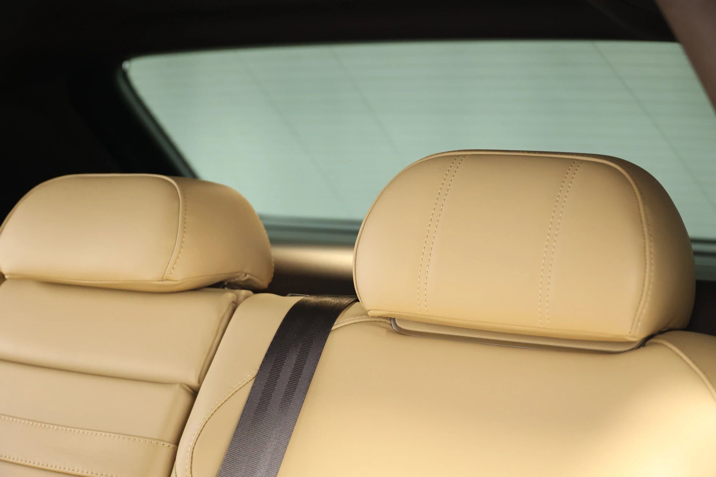 Used 2021 Bentley Bentayga AWD/4WD image 59
