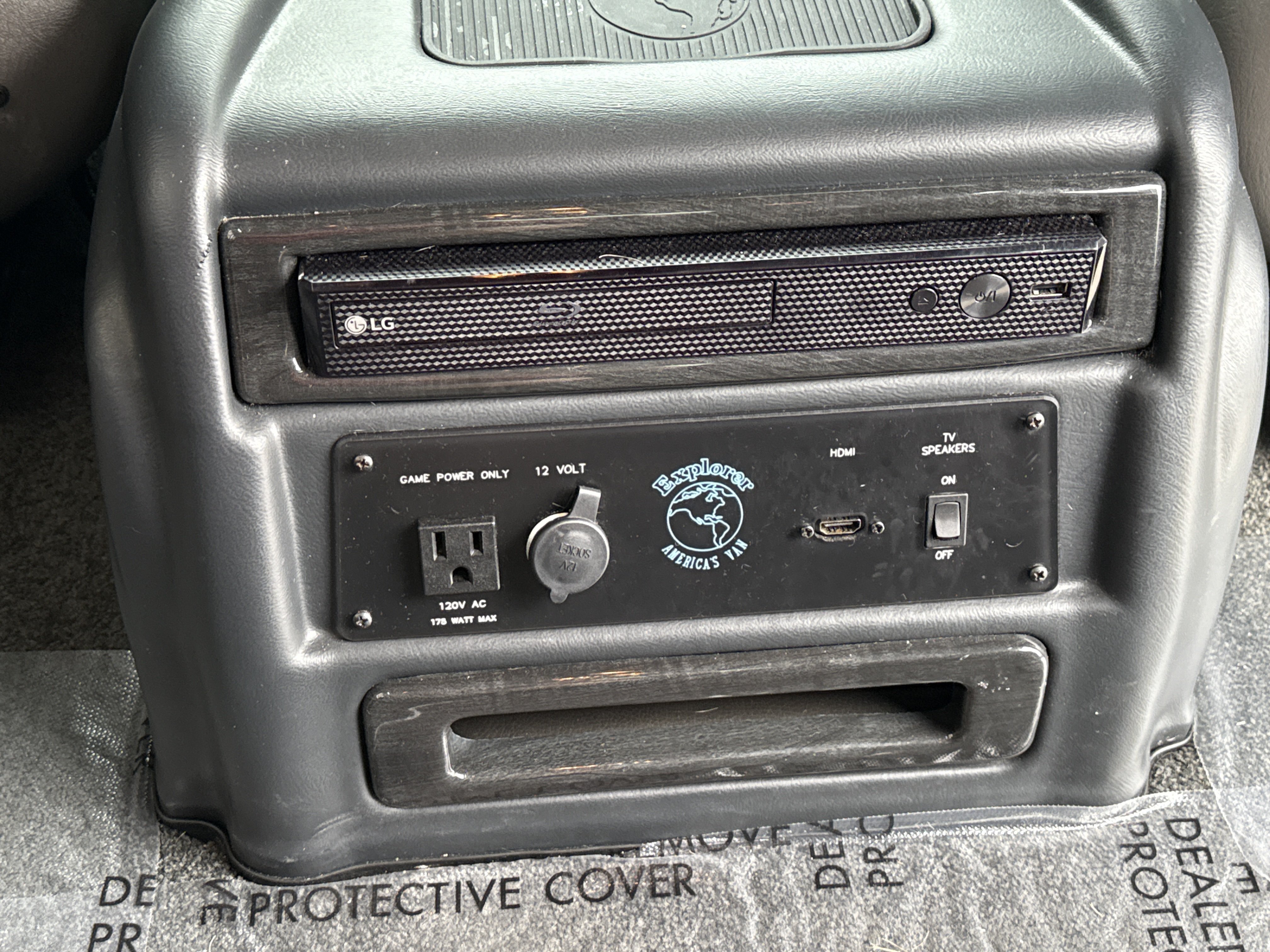 Used 2021 Chevrolet Express 2500 LS w/ Enhanced Convenience Package RWD image 32