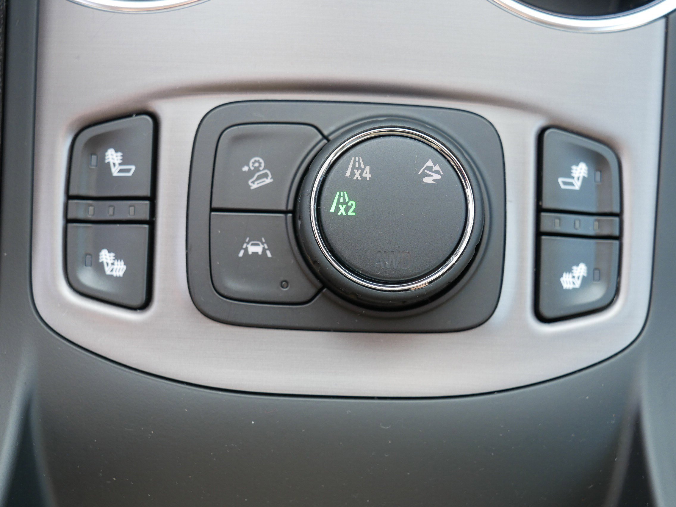 Used 2023 GMC Terrain AT4 w/ Infotainment Package II image 31