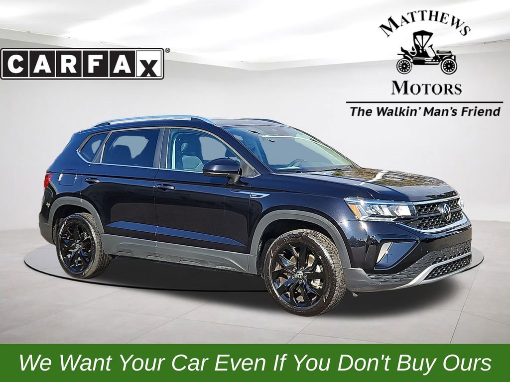 Used 2024 Volkswagen Taos SE image 1