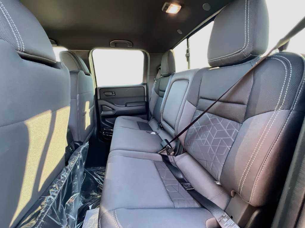 New 2027 Nissan Frontier SV RWD image 23