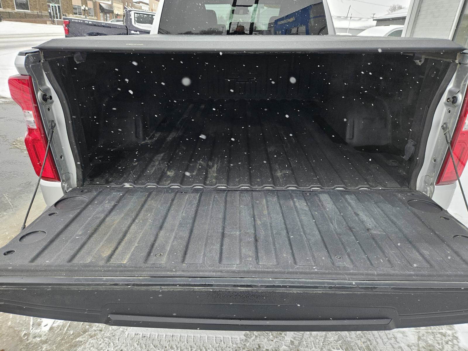 Used 2022 Chevrolet Silverado 1500 LTZ image 17