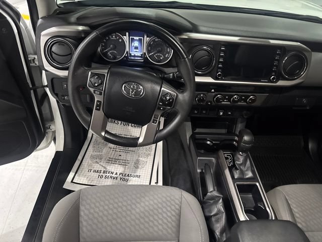 Used 2023 Toyota Tacoma SR5 w/ Technology Package AWD/4WD image 20