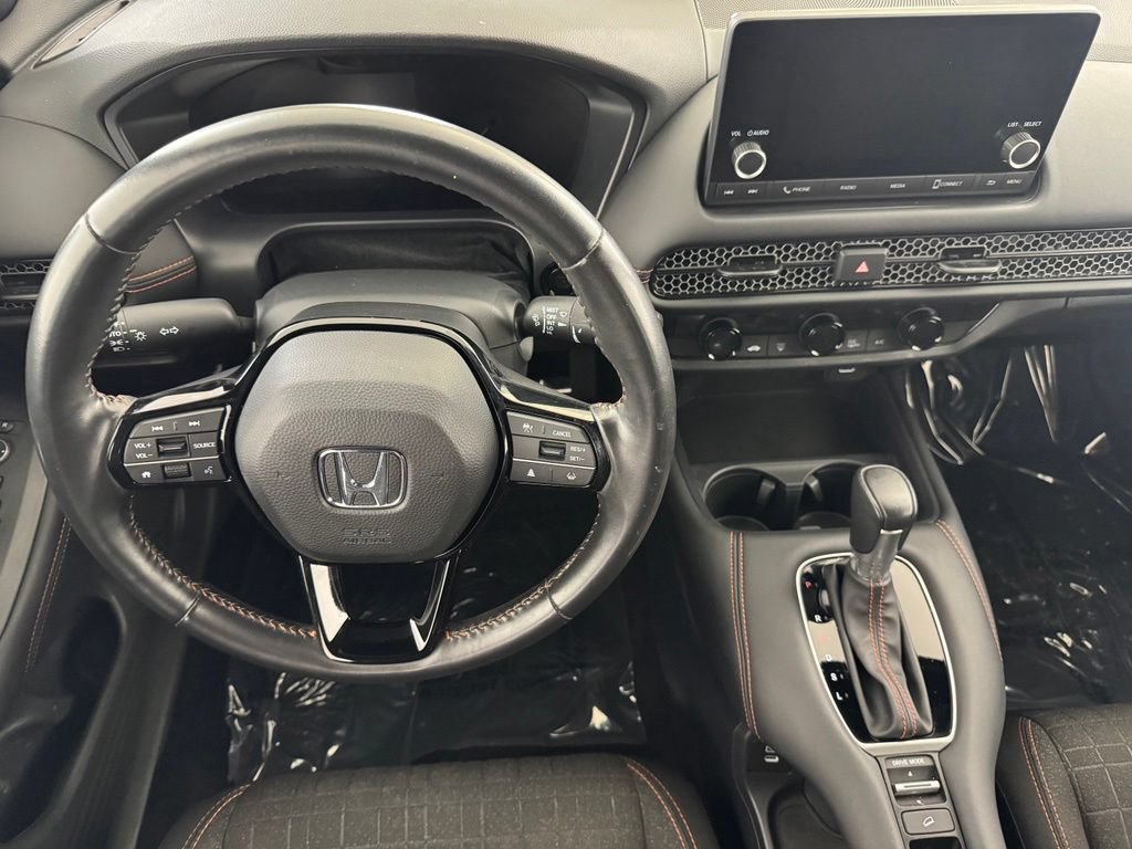 Certified 2025 Honda HR-V Sport image 25