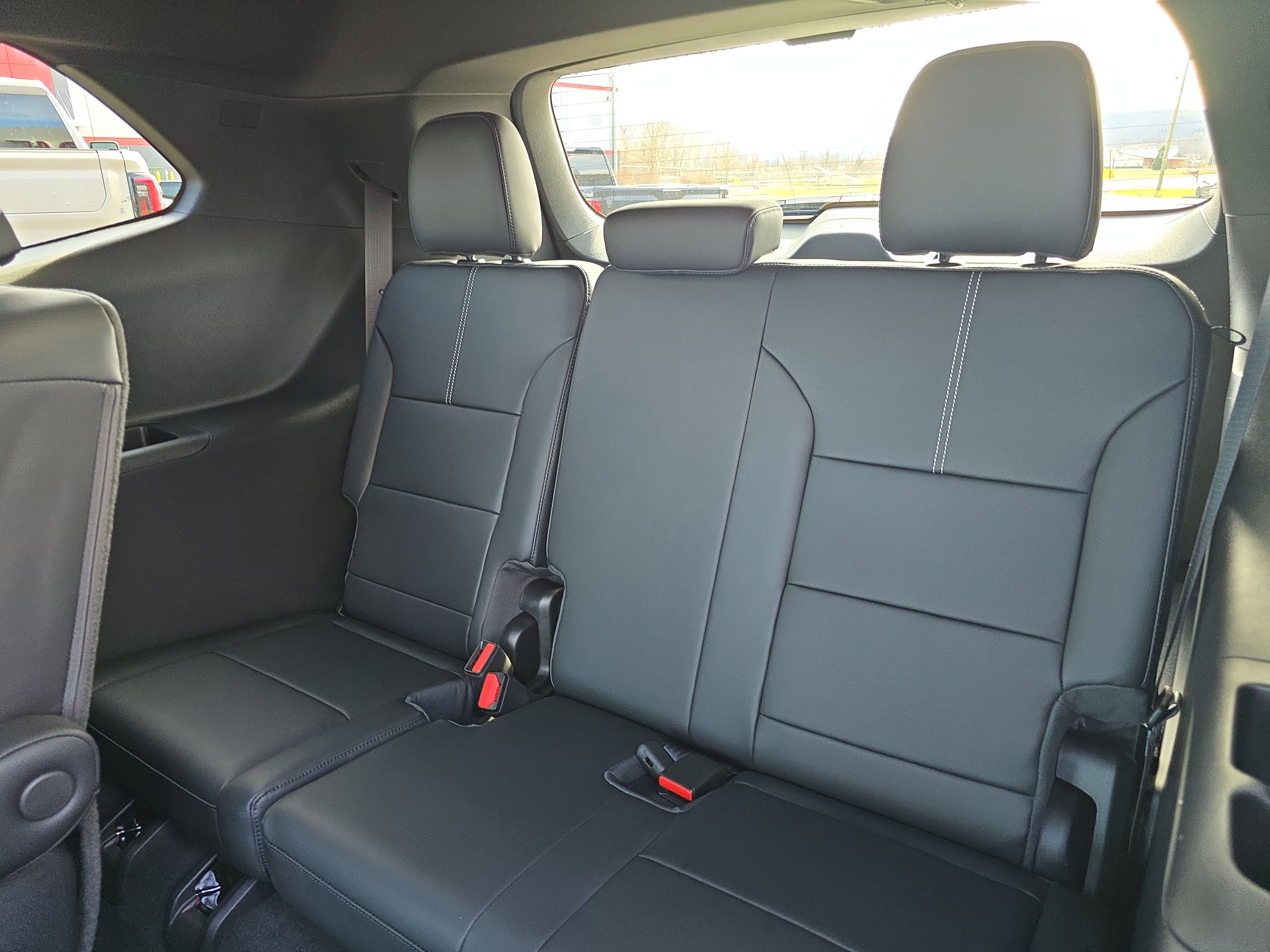 New 2026 GMC Acadia Elevation image 15