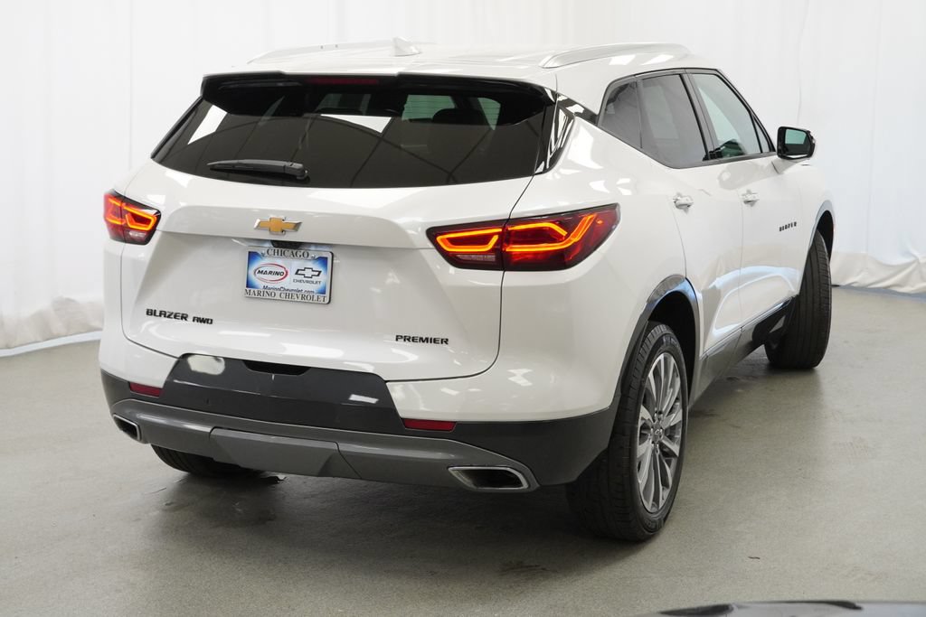 Used 2025 Chevrolet Blazer Premier w/ Driver Confidence II Package AWD/4WD image 8