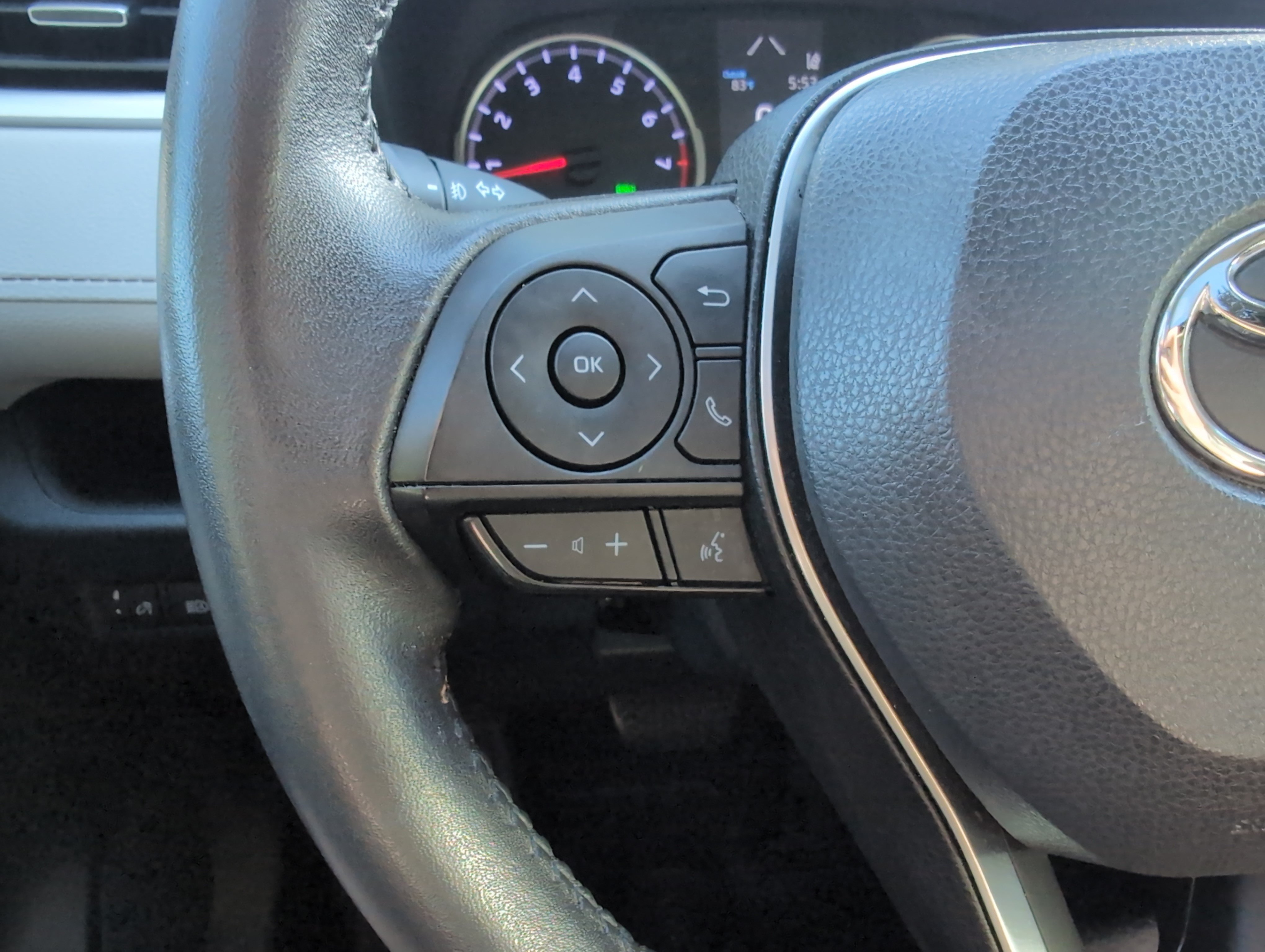 Certified 2022 Toyota RAV4 XLE Premium FWD image 19
