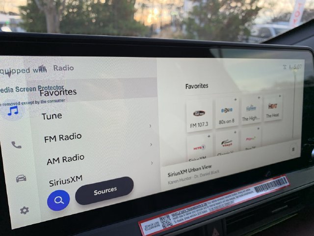 New 2026 Toyota Prius Plug-In Hybrid FWD image 24