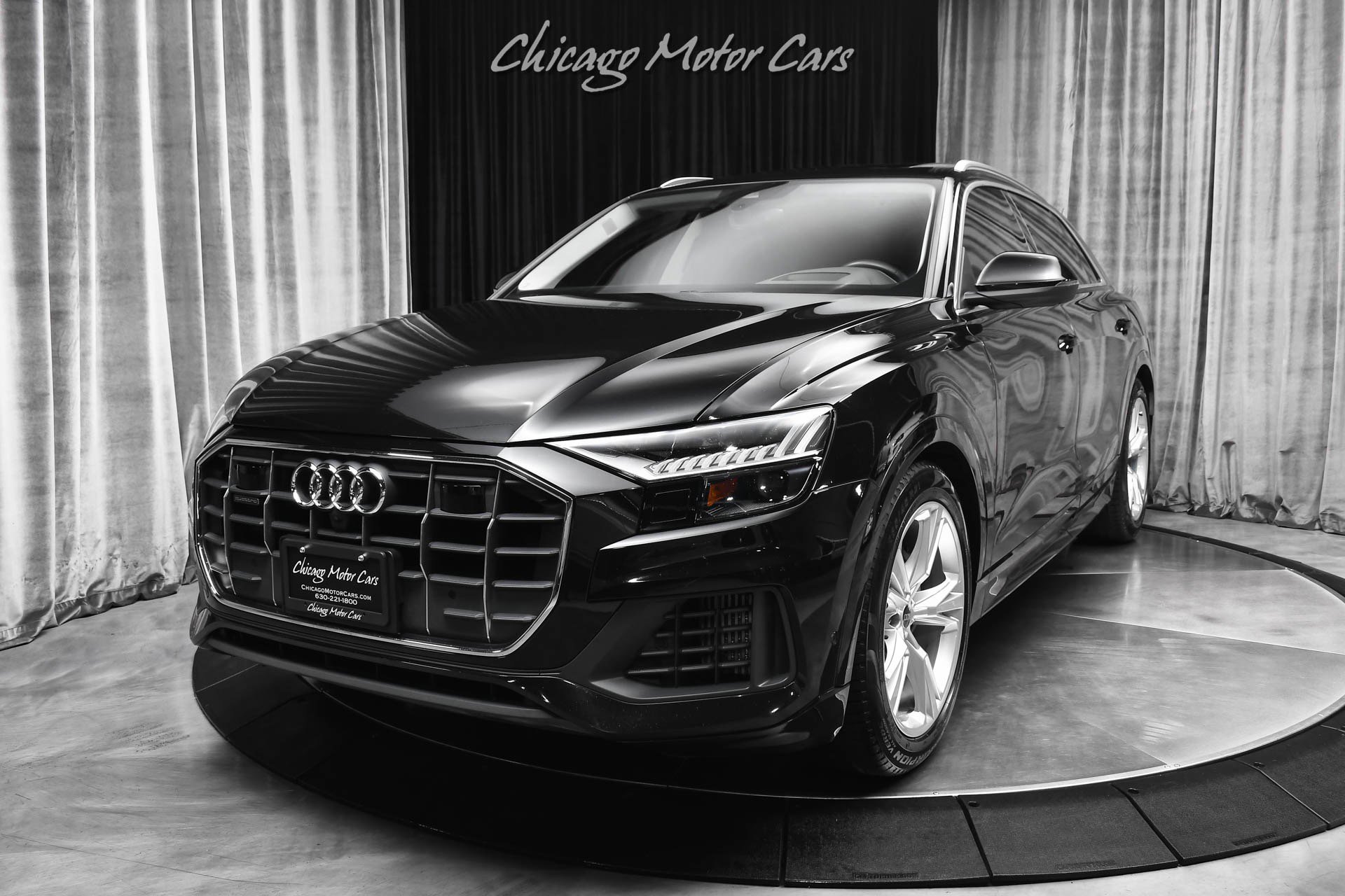 Used 2022 Audi Q8 Prestige w/ Prestige Package AWD/4WD image 2