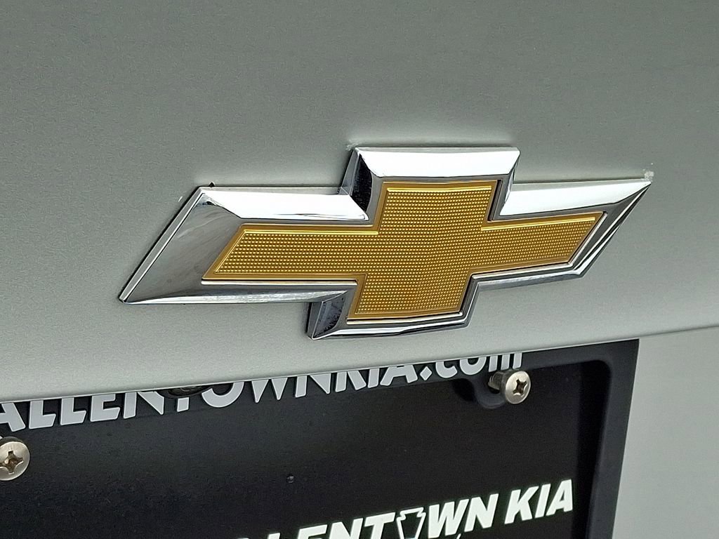 Used 2017 Chevrolet Malibu LS image 28