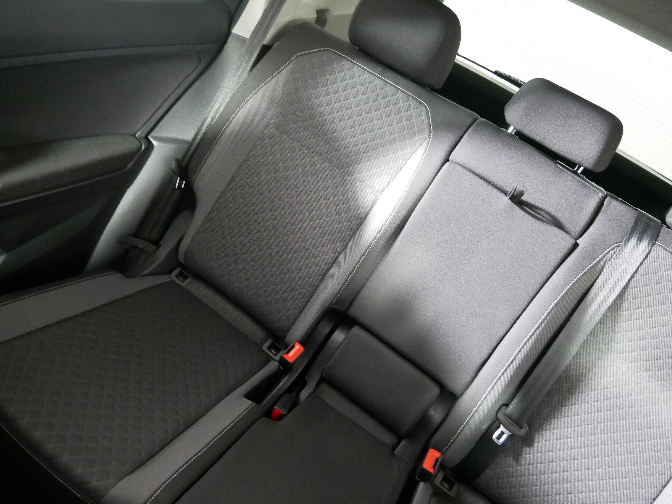 Used 2021 Volkswagen Tiguan S image 12