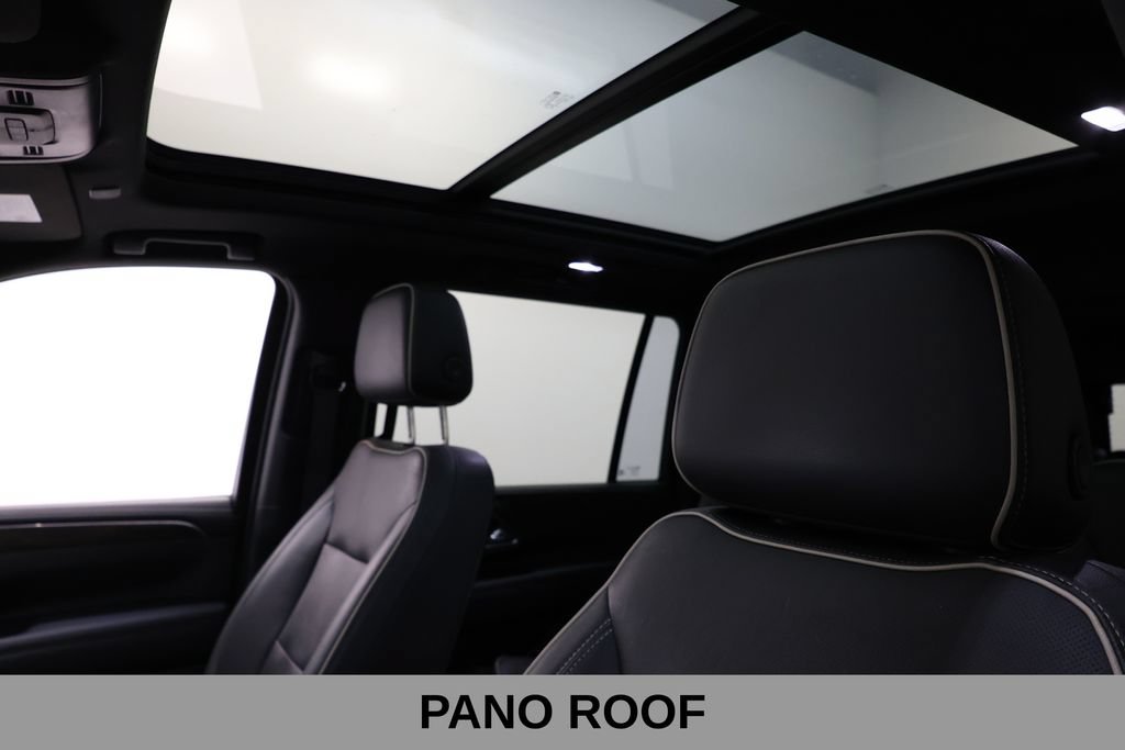 Used 2021 Chevrolet Suburban Premier w/ Premium Package RWD image 26
