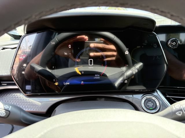 New 2026 Chevrolet Trax ACTIV FWD image 9