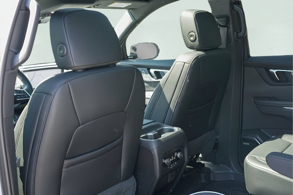 New 2026 Buick Enclave Sport Touring w/ Super Cruise Package FWD image 19