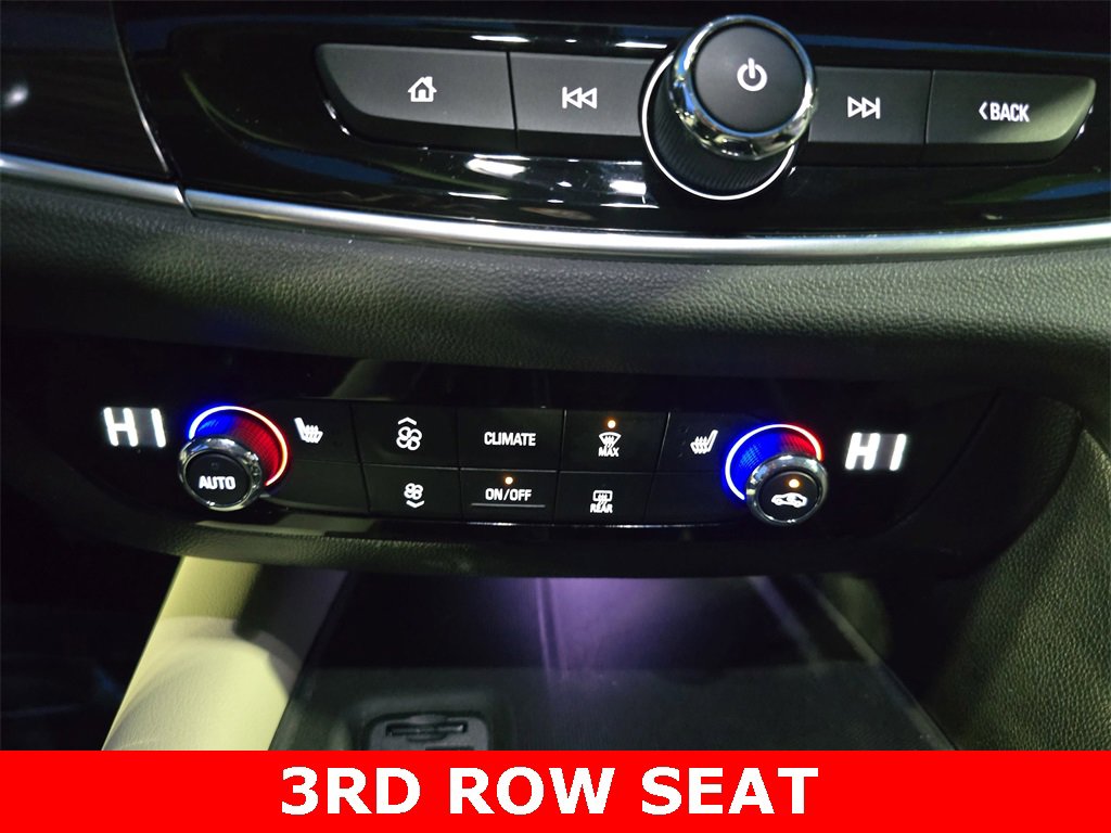 Used 2020 Buick Enclave Essence w/ Sport Touring Edition image 23