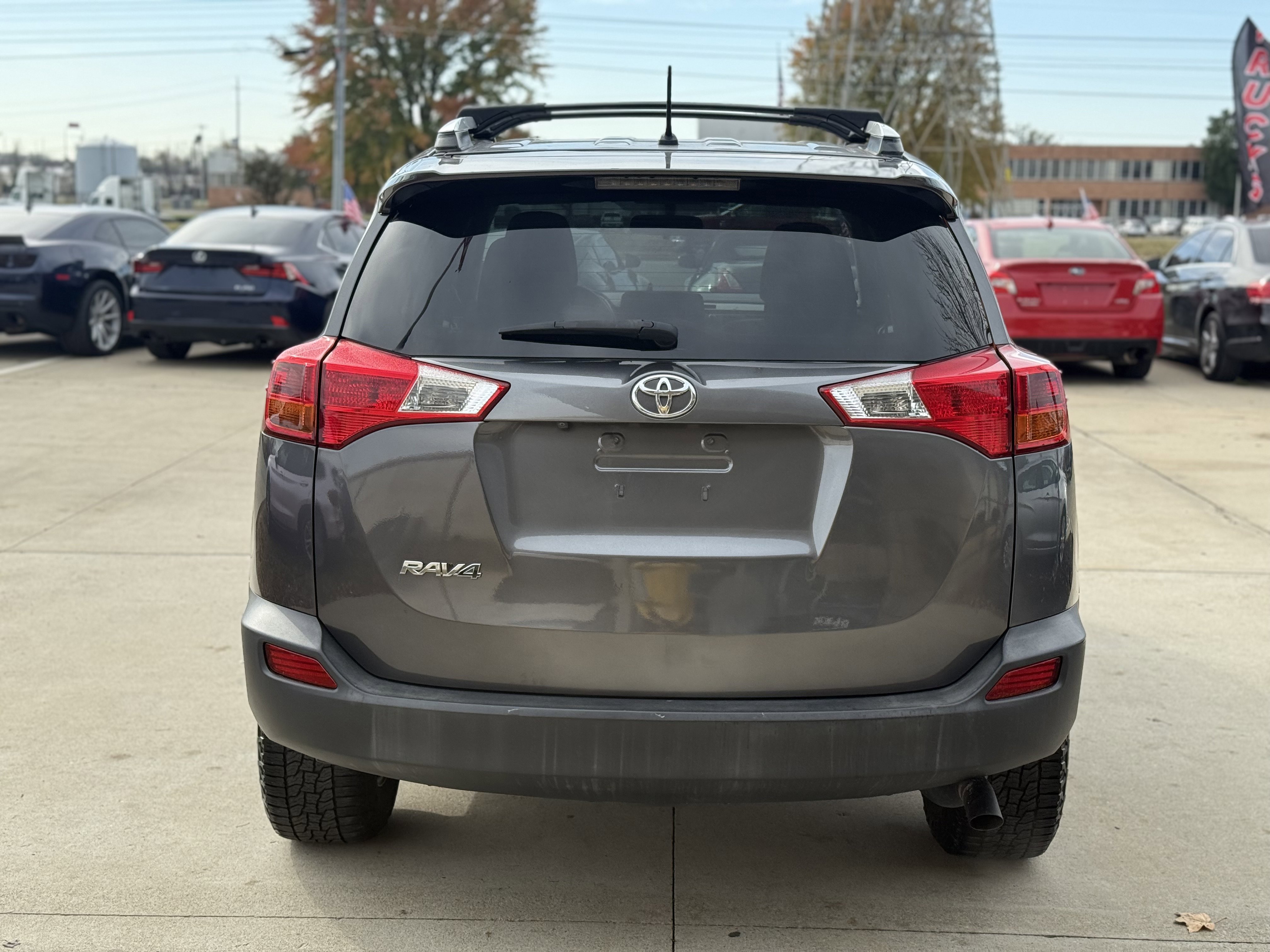 Used 2015 Toyota RAV4 LE image 6
