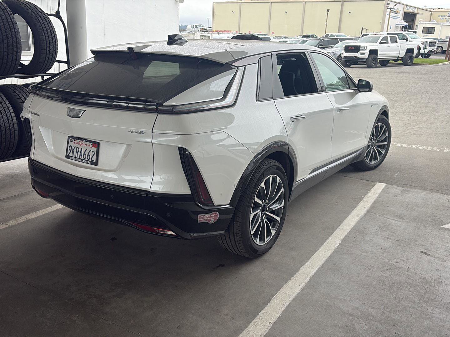 Used 2024 Cadillac Lyriq Sport image 5