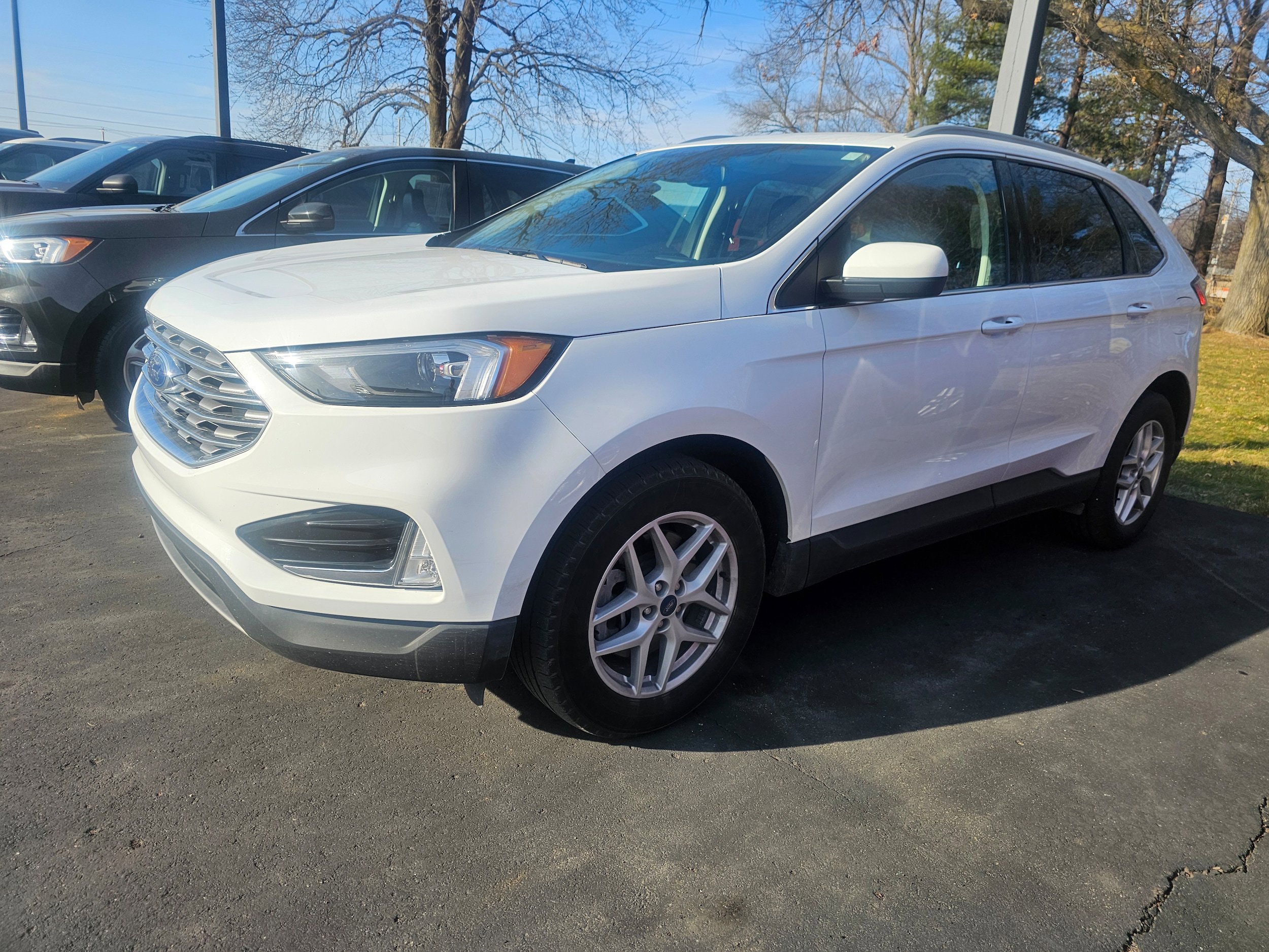 Used 2022 Ford Edge SEL w/ Convenience Package AWD/4WD image 1