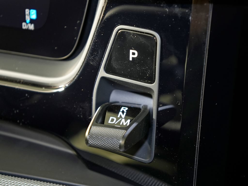 Certified 2026 Porsche Cayenne E-Hybrid AWD/4WD image 28