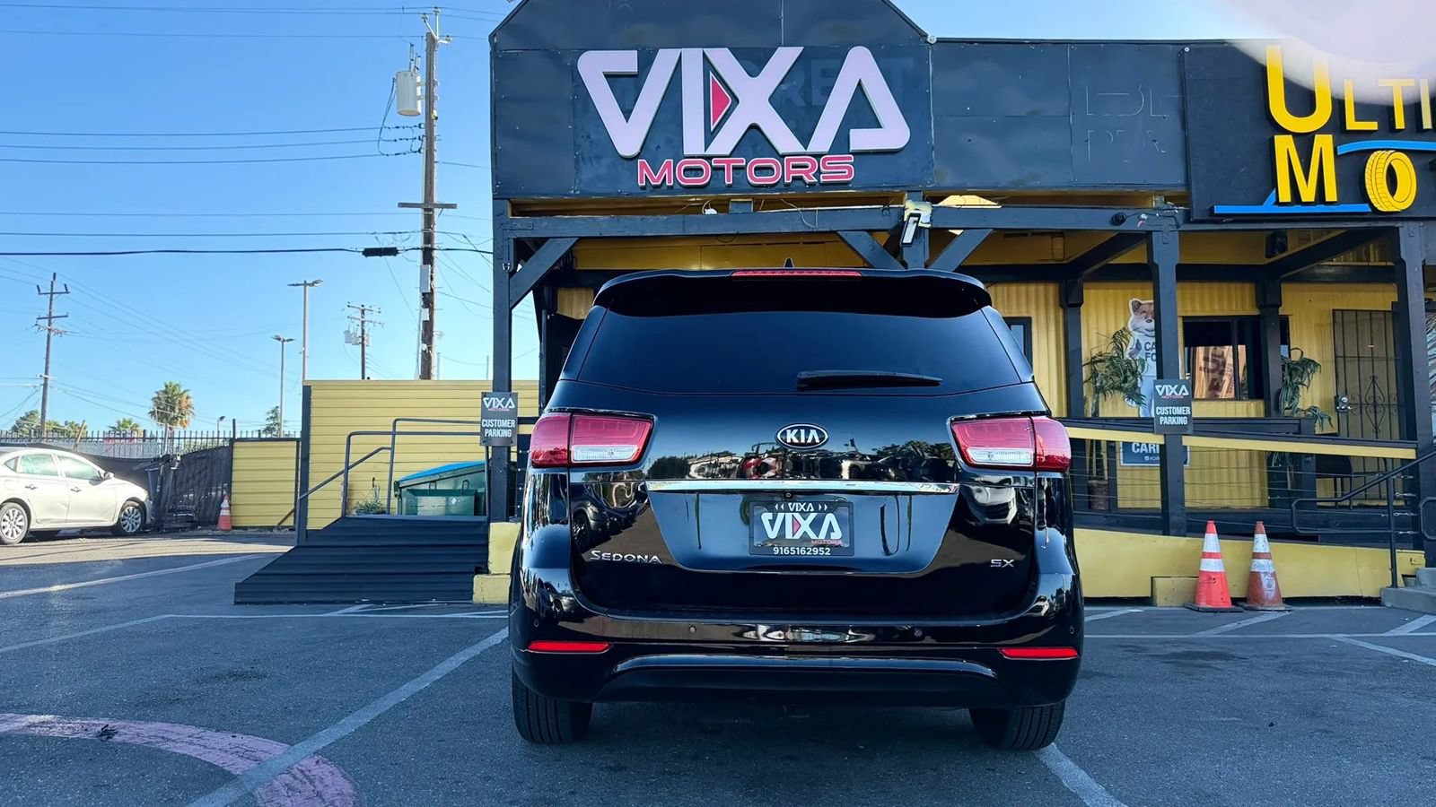 Used 2015 Kia Sedona SX FWD image 6