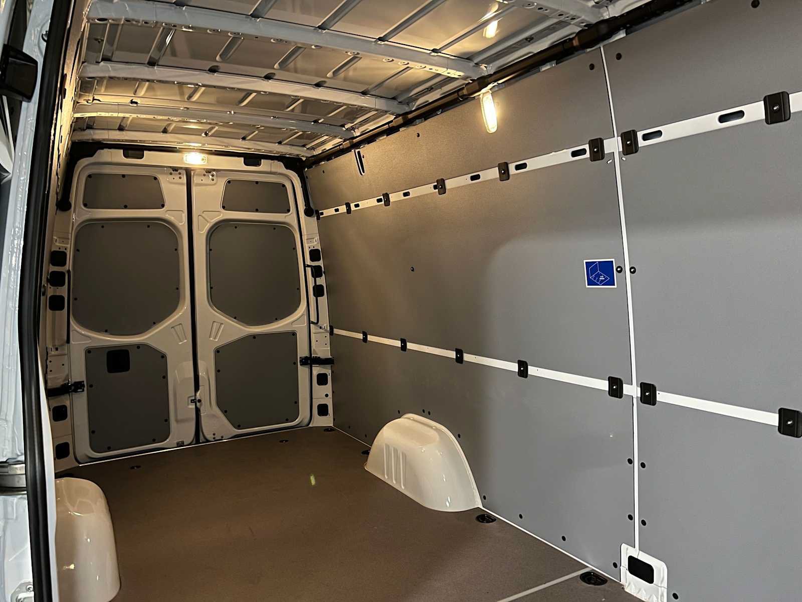 Used 2026 Mercedes-Benz Sprinter 2500 image 14