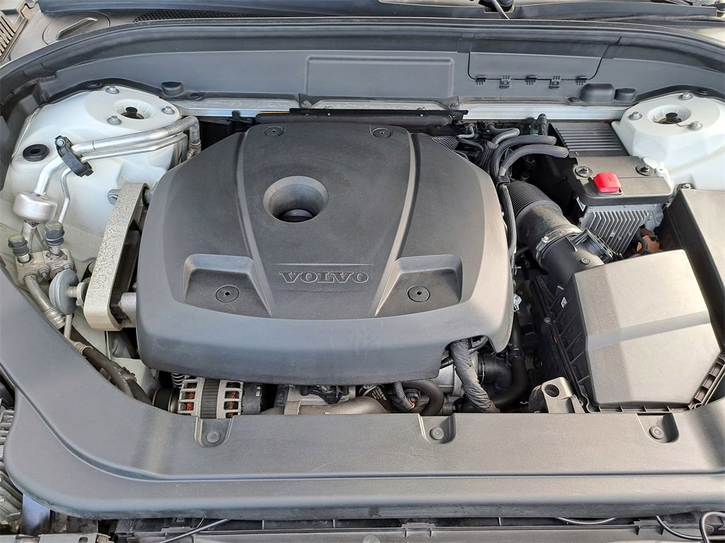 Used 2020 Volvo XC60 T5 Inscription w/ Protection Package image 32