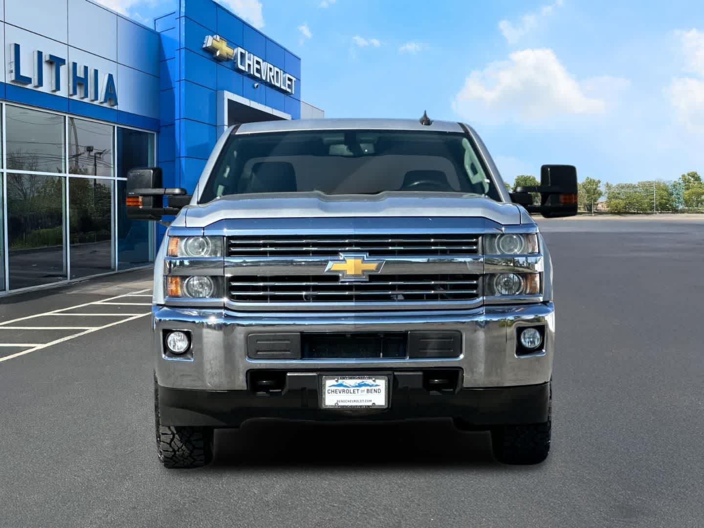 Used 2015 Chevrolet Silverado 2500 LT w/ LT Convenience Package AWD/4WD image 10