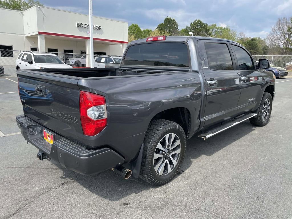 Used 2018 Toyota Tundra Limited w/ Limited Premium Package image 10