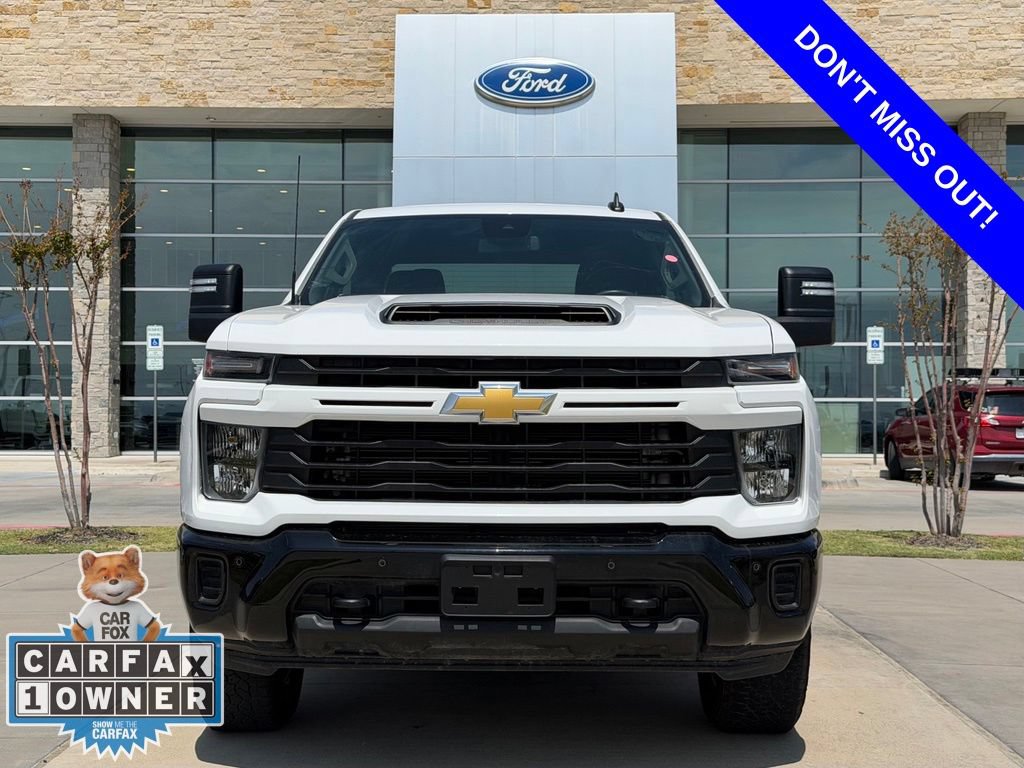 Used 2025 Chevrolet Silverado 2500 Custom w/ Custom Value Package AWD/4WD image 2
