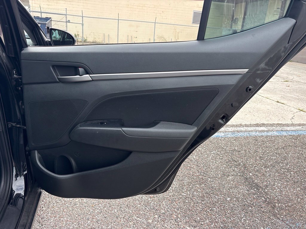 Used 2018 Hyundai Elantra SEL FWD image 15