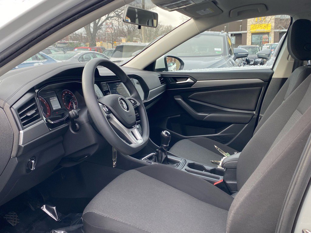 Used 2021 Volkswagen Jetta S image 12