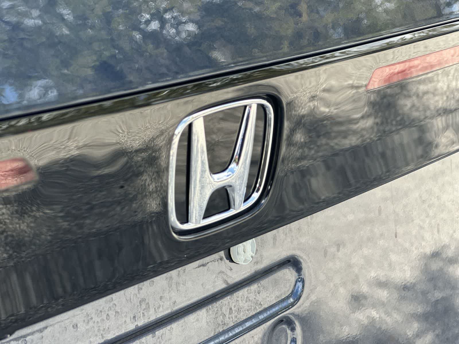 Used 2025 Honda Accord SE image 10