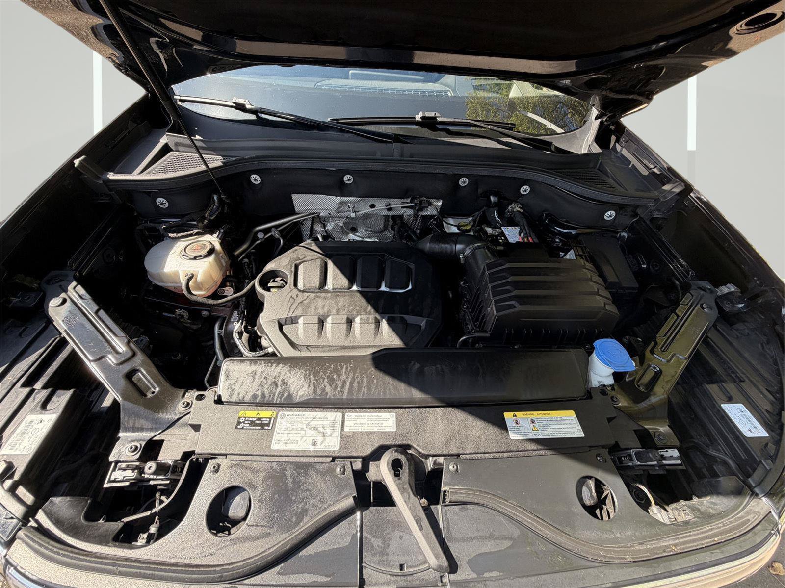 Used 2024 Volkswagen Atlas SEL AWD/4WD image 53