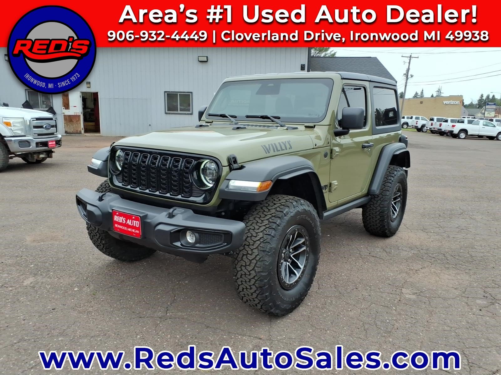 Used 2025 Jeep Wrangler Sport AWD/4WD image 1