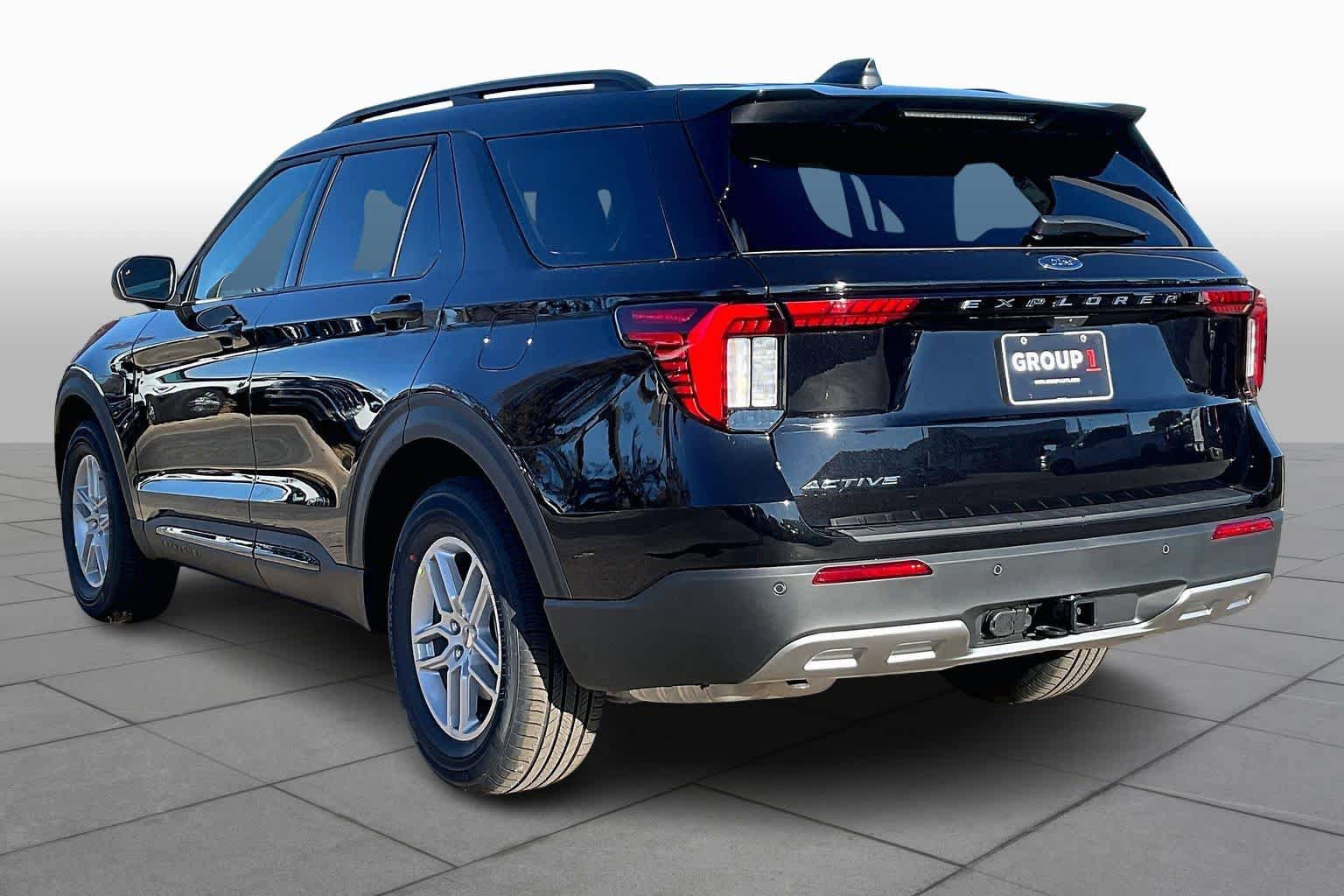 New 2026 Ford Explorer Active w/ Active Comfort Package image 12