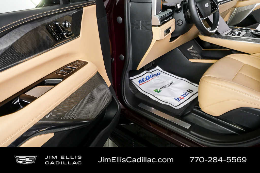 Certified 2025 Cadillac Escalade IQ Sport 2 AWD/4WD image 8