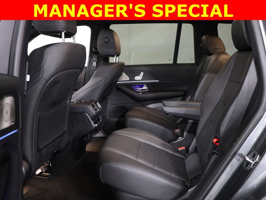 Used 2025 Mercedes-Benz GLS 450 4MATIC image 38