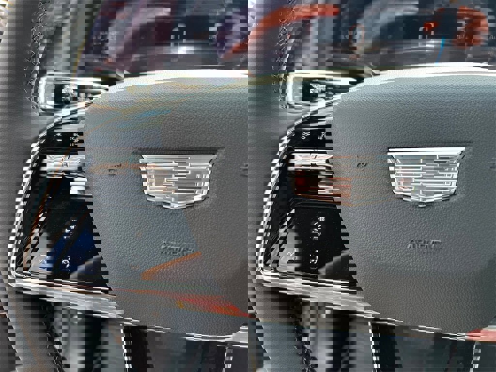 New 2025 Cadillac Lyriq Luxury image 24