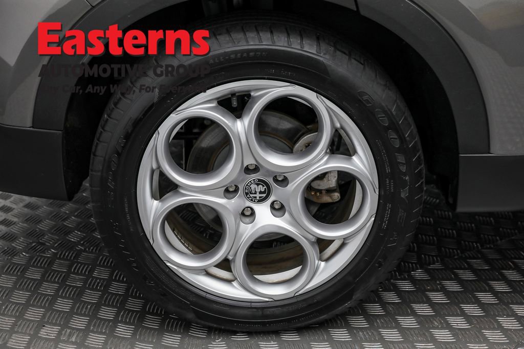 Used 2024 Alfa Romeo Tonale Sprint image 30