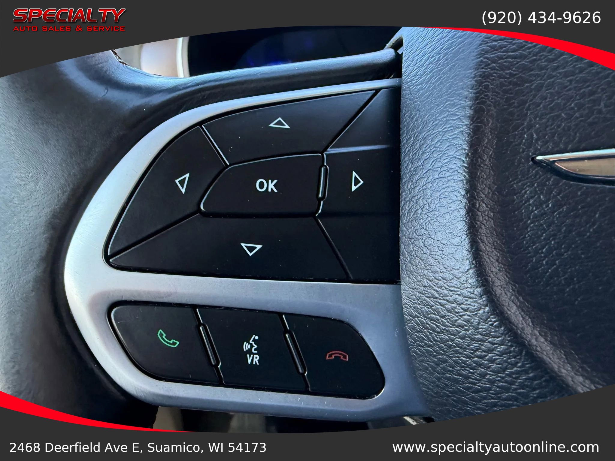 Used 2019 Chrysler Pacifica Touring-L image 15