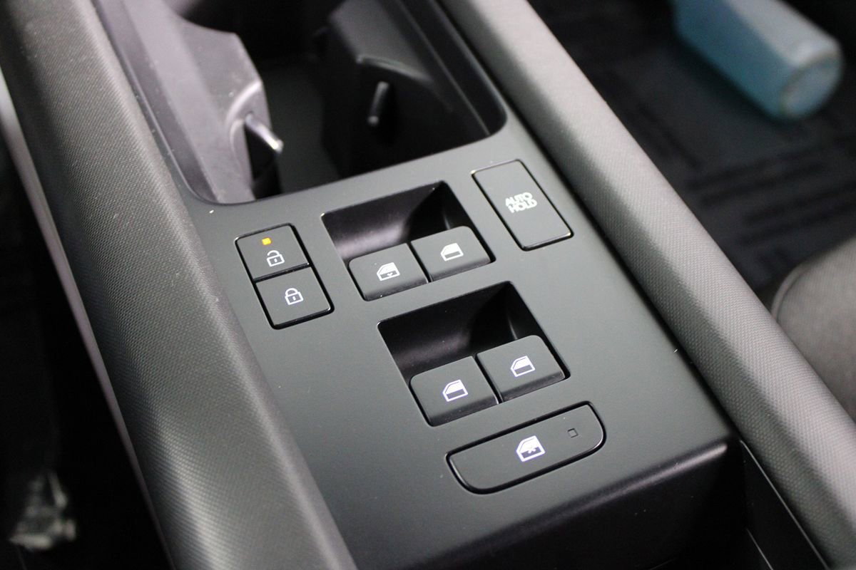 Used 2024 Hyundai Ioniq 6 SE AWD/4WD image 19