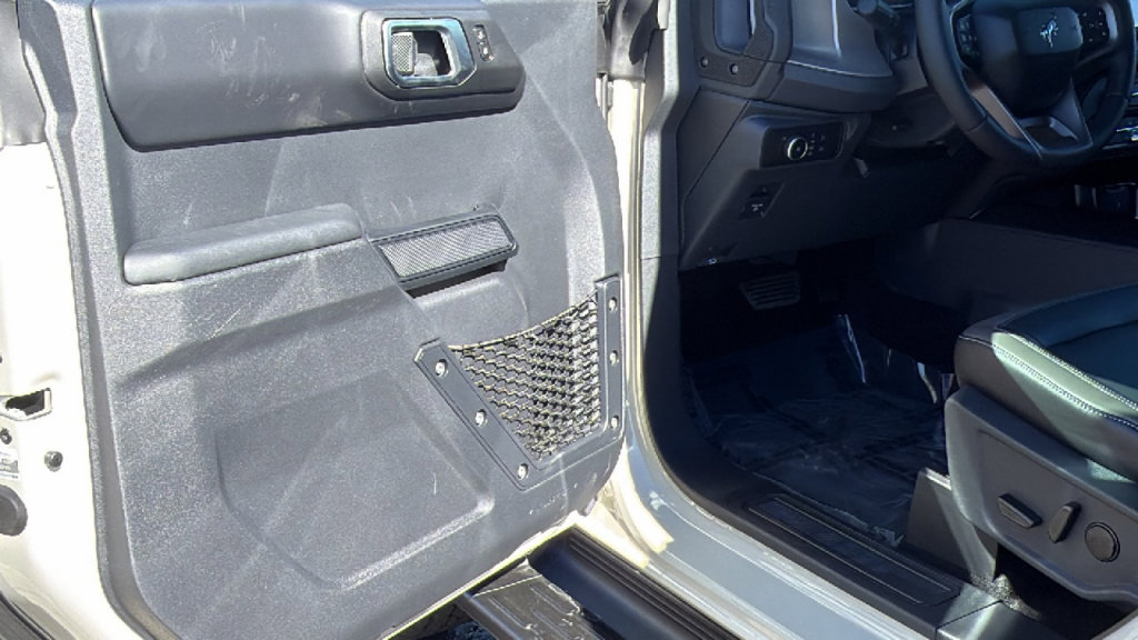 New 2026 Ford Bronco Outer Banks image 23