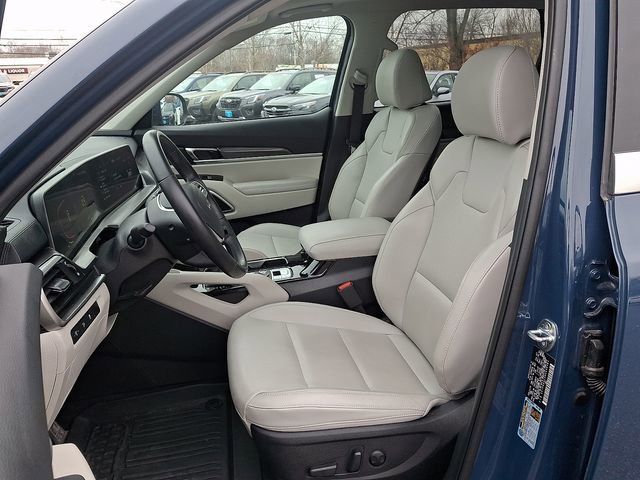 Used 2024 Kia Telluride S w/ S Sunroof Package image 15