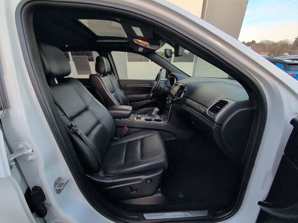 Certified 2021 Jeep Grand Cherokee Limited image 17